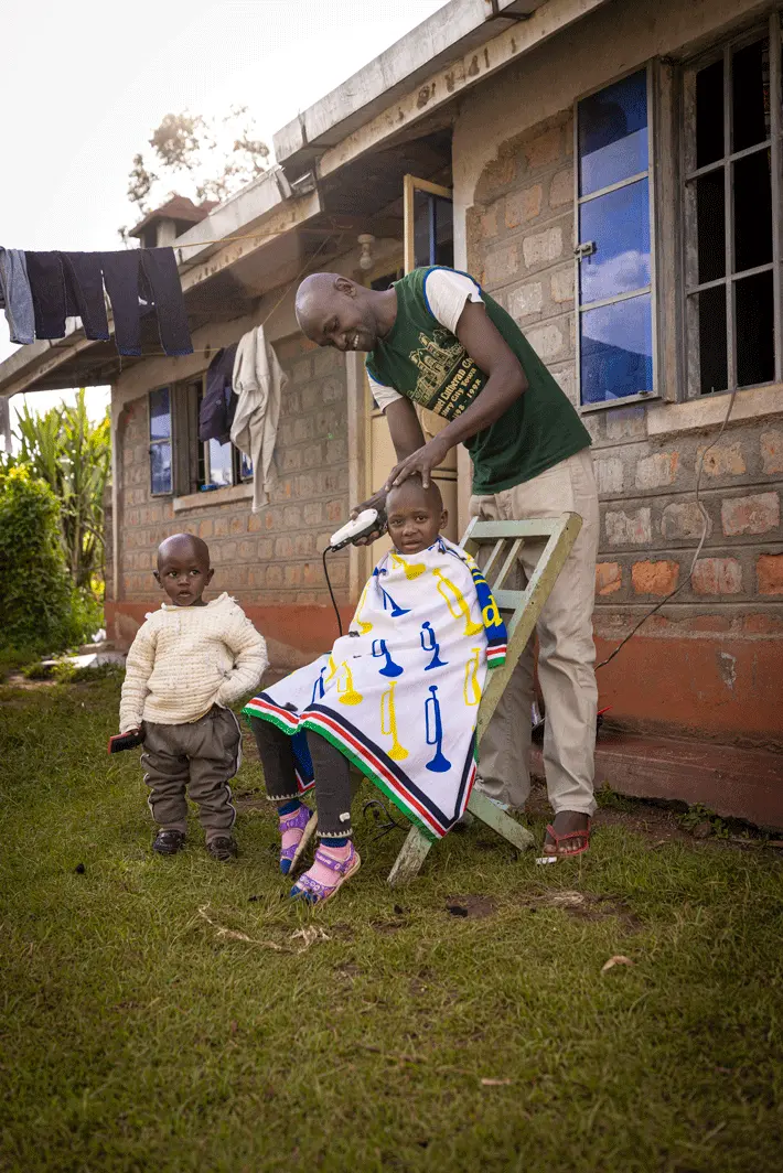 KENIA22_GALLINAZA_73